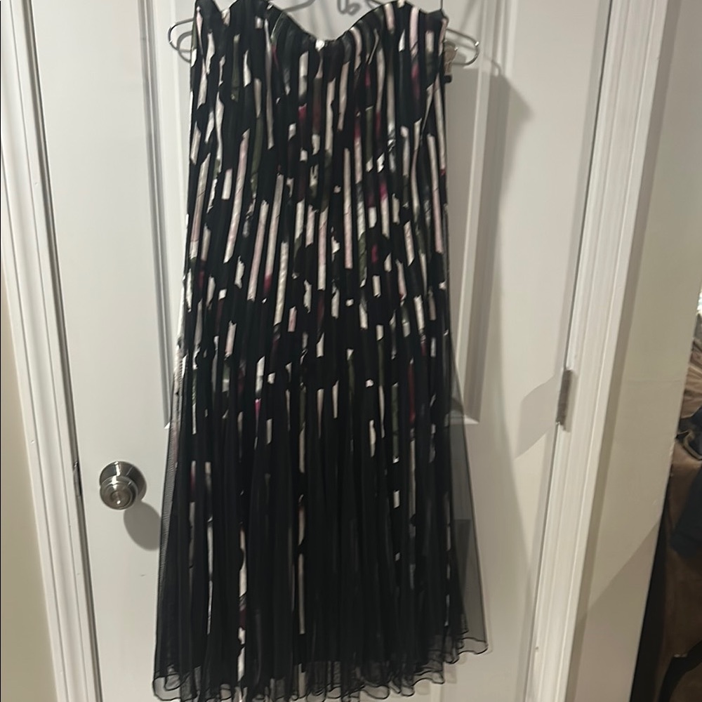 Cache Black and Silver Sequin Midi Skirt